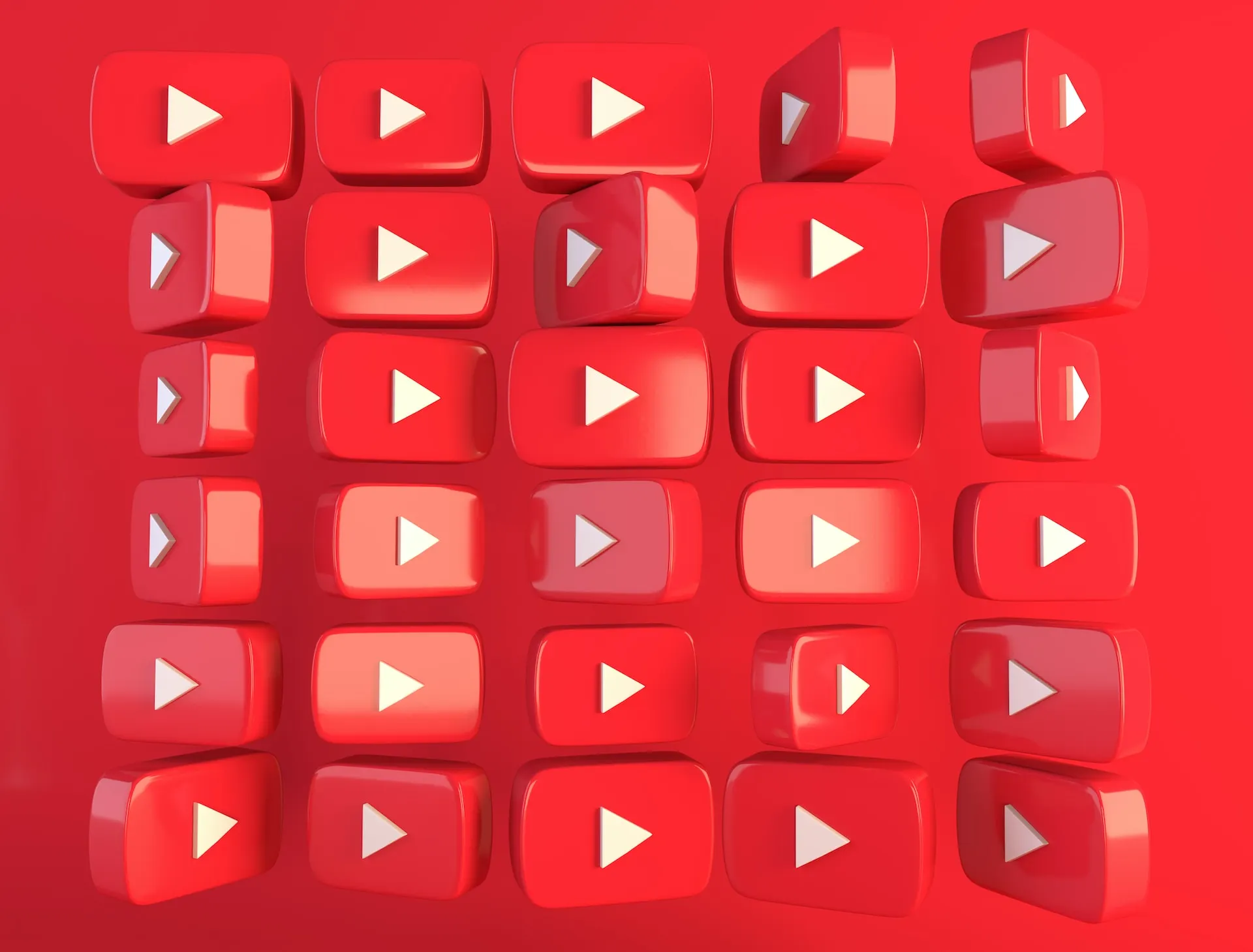 YouTube bug lets users upload adult videos